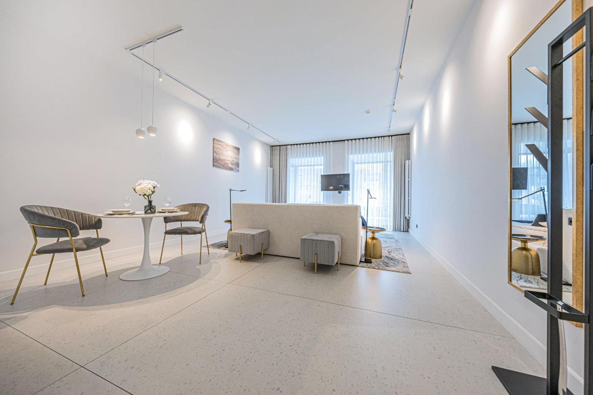 Rent Like Home - Deo Plaza Wyspa Spichrzow 그단스크 외부 사진